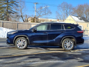Thumbnail image of 2022 Toyota Highlander at Auto-Use of Andover, MA