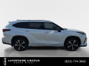 Thumbnail image of 2022 Toyota Highlander at LaFontaine Lincoln