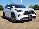 Thumbnail image of 2022 Toyota Highlander at Allen Samuels
