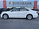 Thumbnail image of 2017 Volkswagen Passat at EurobahnBmwMiniMercedesBenz of Greensboro, NC