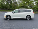 Thumbnail image of 2017 Chrysler Pacifica at Golling Chrysler Dodge Jeep Ram