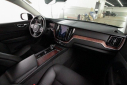2022 Volvo XC60 B5 Momentum at BORTON VOLVO