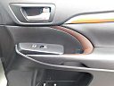 Thumbnail image of 2017 Toyota Highlander at Gary Mathews Motors