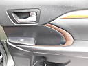 Thumbnail image of 2017 Toyota Highlander at Gary Mathews Motors