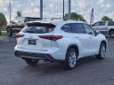 Thumbnail image of 2021 Toyota Highlander at Serra Buick Gmc Champaign