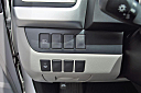 Thumbnail image of 2019 Toyota Highlander at Sunset Auto Sales & Classics