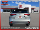Thumbnail image of 2021 Toyota Highlander at Westbury Toyota Scion