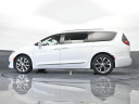 Thumbnail image of 2017 Chrysler Pacifica at Miami Lakes Automall