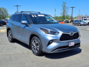 2022 Toyota Highlander XLE at Miller Toyota Manassas