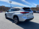 Thumbnail image of 2021 Toyota Highlander at Crossroads Chevrolet