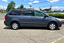 2007 Toyota Sienna at Cruz Autos Llc