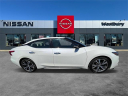Thumbnail image of 2017 Nissan Maxima at Nissan of Westbury