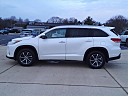 Thumbnail image of 2017 Toyota Highlander at Serra Buick Gmc Champaign