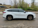 Thumbnail image of 2023 Toyota Highlander Hybrid at Phil Long Toyota