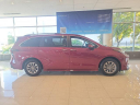 Thumbnail image of 2023 Toyota Sienna at Autoland Toyota