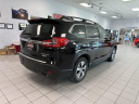 Thumbnail image of 2022 Subaru Ascent at Serpentini Chevrolet of Willoughby