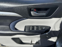 Thumbnail image of 2019 Toyota Highlander at Empire Volvo Cars of Smithtown