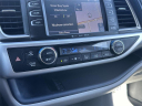 Thumbnail image of 2019 Toyota Highlander at Empire Volvo Cars of Smithtown