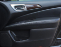 Thumbnail image of 2016 Nissan Pathfinder at Lexdan Automotive Inc.
