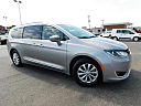 Thumbnail image of 2018 Chrysler Pacifica at Gary Mathews Motors