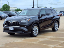 Thumbnail image of 2022 Toyota Highlander Hybrid at Mike Miller Autopark