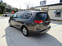 Thumbnail image of 2017 Chrysler Pacifica at Auto Mart of Ocala