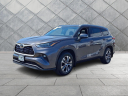 Thumbnail image of 2022 Toyota Highlander at Maxon Hyundai Inc.