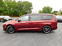 Thumbnail image of 2019 Chrysler Pacifica at Gary Mathews Motors