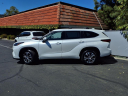 Thumbnail image of 2022 Toyota Highlander at Thousand Oaks Toyota