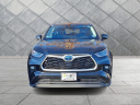 Thumbnail image of 2020 Toyota Highlander Hybrid at Maxon Hyundai Inc.