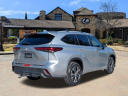 Thumbnail image of 2022 Toyota Highlander at Used - NorthParkLexusAtDominion