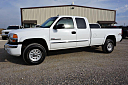 Thumbnail image of 2005 GMC Sierra 2500HD at Centex Truck and Auto
