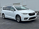 Thumbnail image of 2022 Chrysler Pacifica at Triad Vinfast