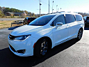 Thumbnail image of 2017 Chrysler Pacifica at Gary Mathews Motors
