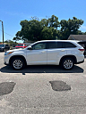 Thumbnail image of 2015 Toyota Highlander at MPH Auto Group