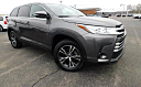 Thumbnail image of 2019 Toyota Highlander at Gary Mathews Motors