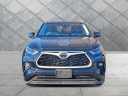 2022 Toyota Highlander XLE at Maxon Hyundai Inc.