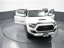 Thumbnail image of 2019 Toyota Tacoma at Plaza Honda