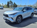 Thumbnail image of 2022 Toyota Highlander at Burnsville Toyota