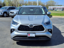 Thumbnail image of 2022 Toyota Highlander at Burnsville Toyota