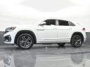 2022 Volkswagen Atlas Cross Sport SEL R-Line 4Motion at Miami Lakes Automall