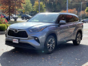 Thumbnail image of 2022 Toyota Highlander at Huntington Honda