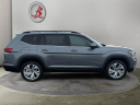 Thumbnail image of 2022 Volkswagen Atlas at Low Book Sales