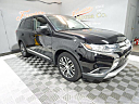 Thumbnail image of 2017 Mitsubishi Outlander at Franklin Motor Company