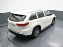Thumbnail image of 2018 Toyota Highlander at Plaza Honda