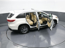 Thumbnail image of 2018 Toyota Highlander at Plaza Honda
