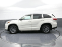 Thumbnail image of 2018 Toyota Highlander at Plaza Honda