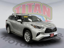 Thumbnail image of 2022 Toyota Highlander Hybrid at Toyota of Bay Ridge Brooklyn