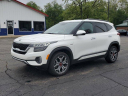 Thumbnail image of 2021 Kia Seltos at Auto Maxx Kalamazoo [Inventory #9]