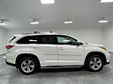 Thumbnail image of 2016 Toyota Highlander at Golden Circle Auto Outlet